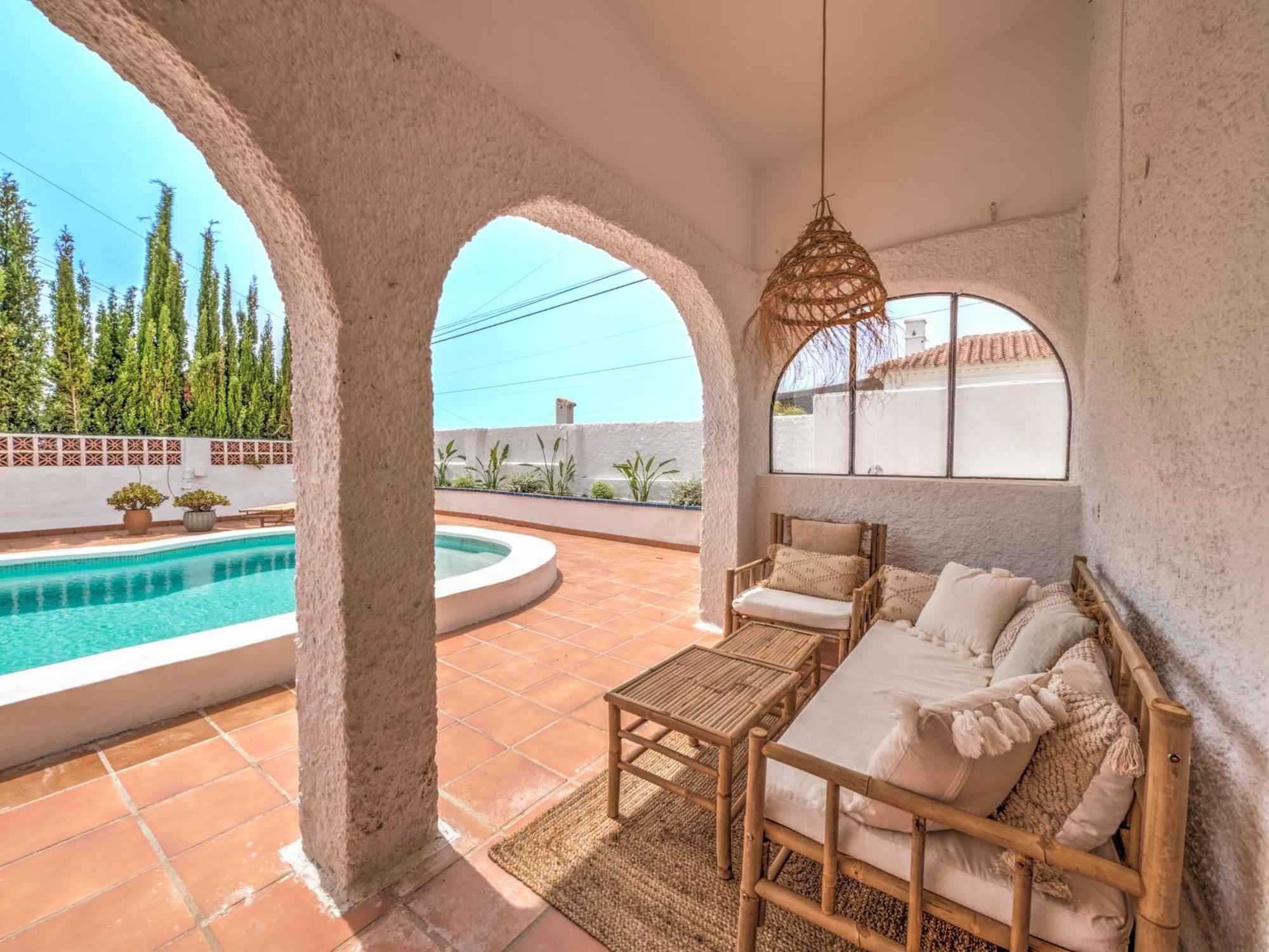 In Mediterranean Style With Private Pool Hébergement de vacances