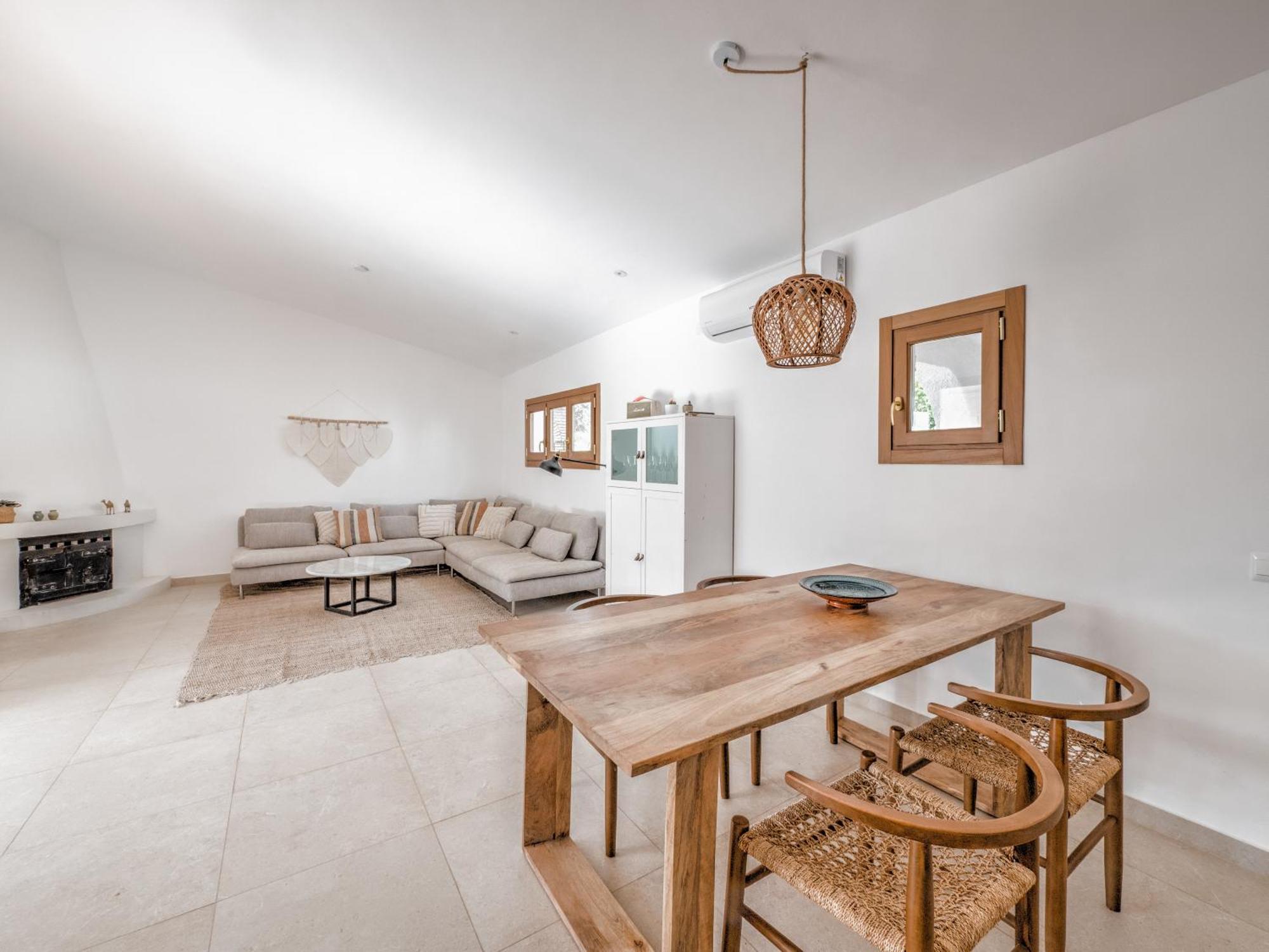 Hébergement de vacances In Mediterranean Style With Private Pool