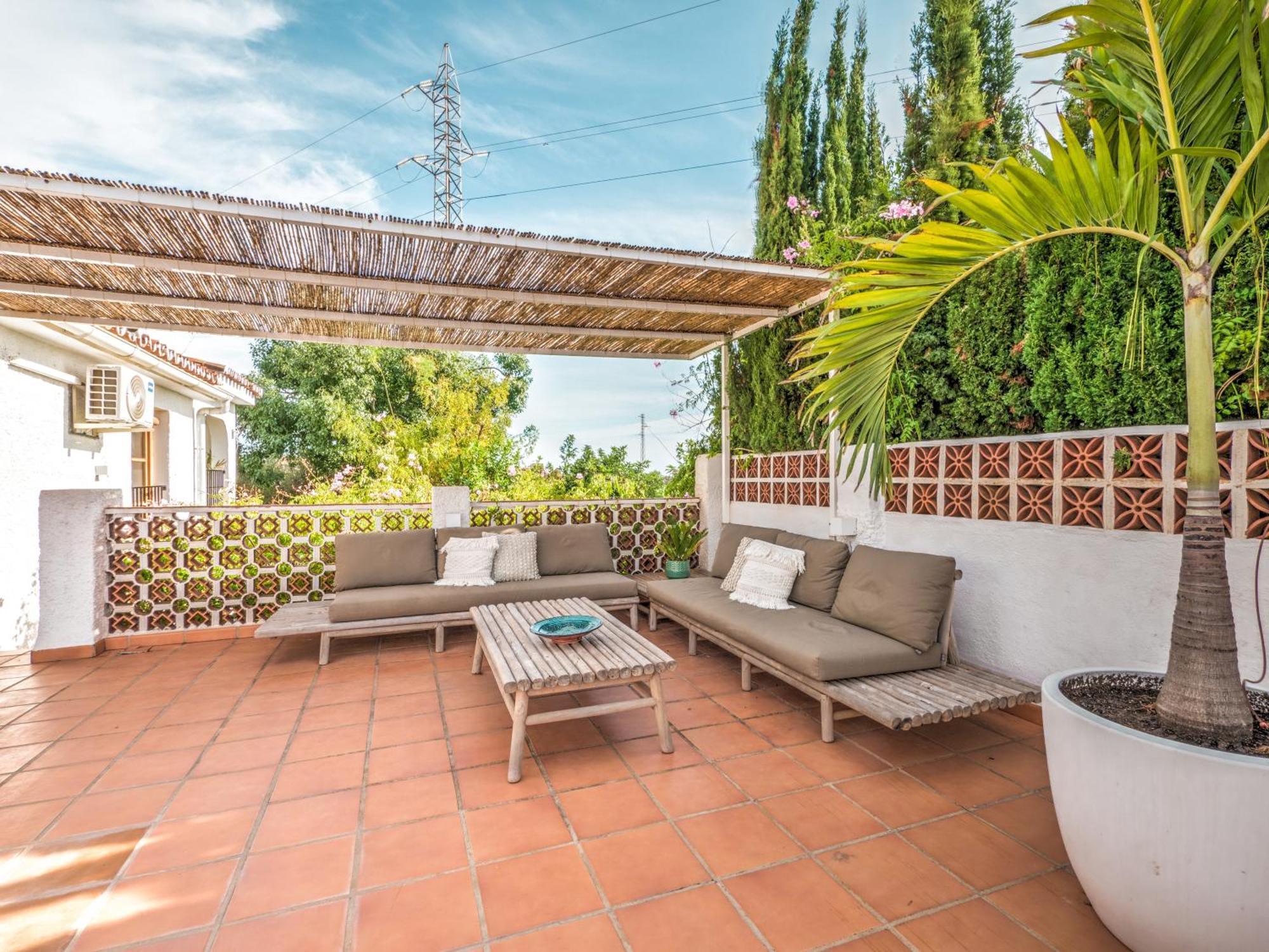 In Mediterranean Style With Private Pool Hébergement de vacances